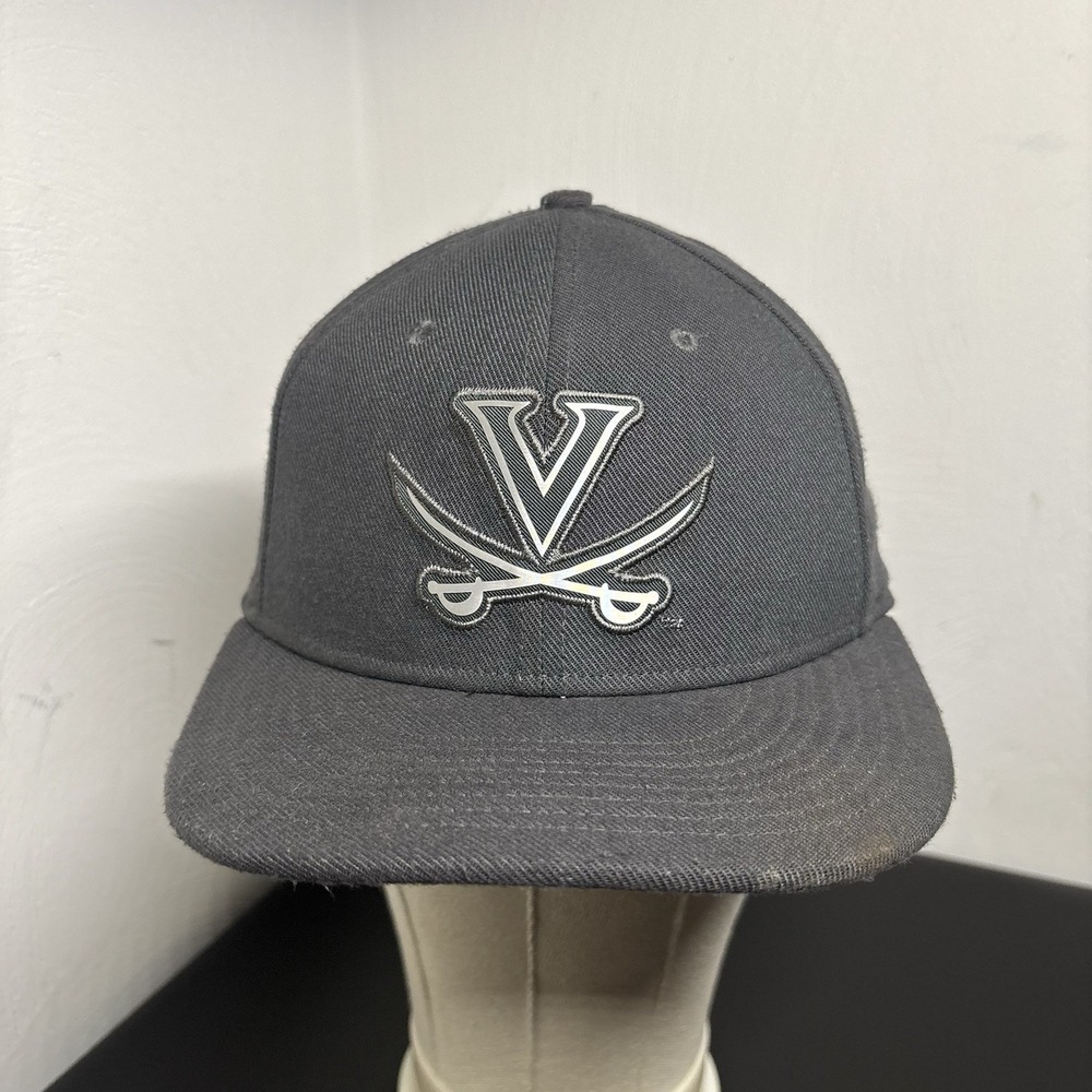 UVA Nike Dri-Fit Hat Gray University of Virginia OSFM Fitted Stretch Football
